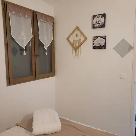 Acqua Doria Semesterbostad *