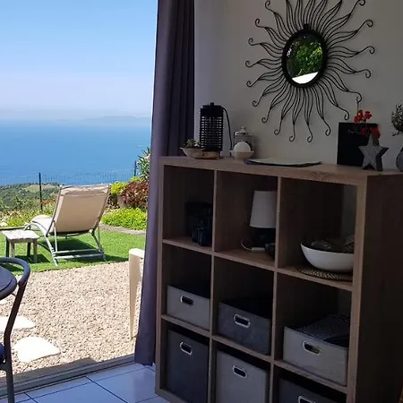 Acqua Doria Coti-Chiavari (Corsica)