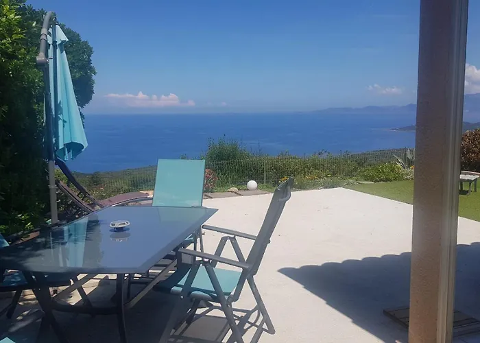 Acqua Doria Coti-Chiavari (Corsica)